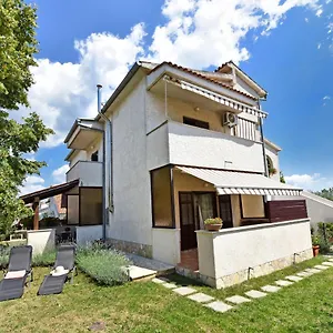 Irena Arvaj Porec