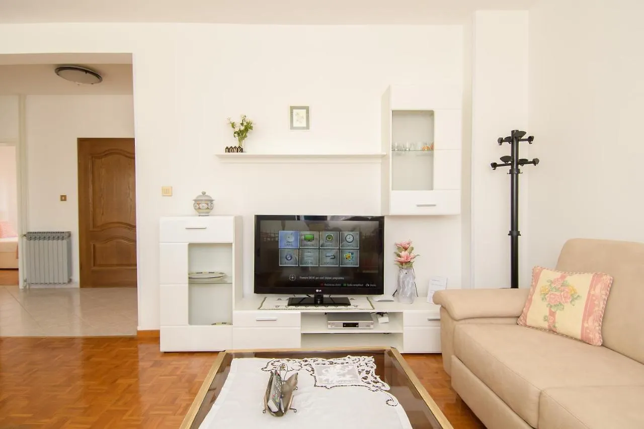 Apartments Palmic Porec