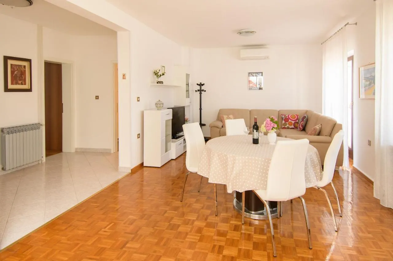 Apartments Palmic Porec